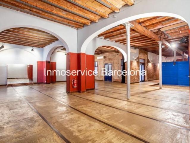 Local Comercial en alquiler en Ciutat Vella, Barcelona