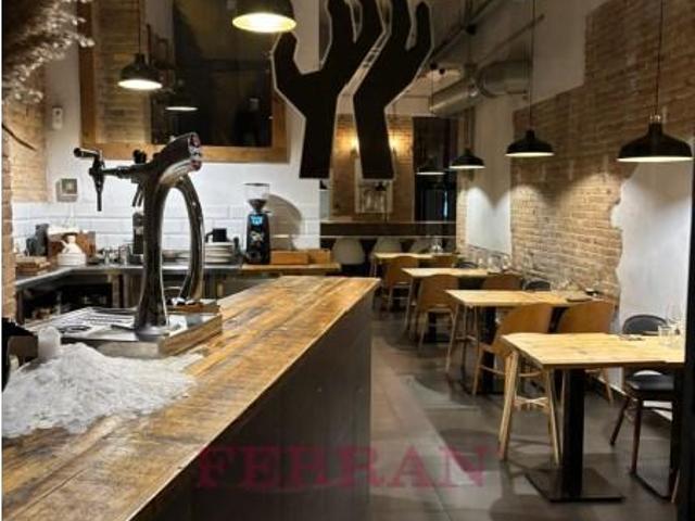 Local Comercial en alquiler en Barcelona, el Poble-sec
