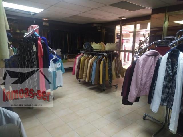Local Comercial en alquiler en Barcelona, Navas