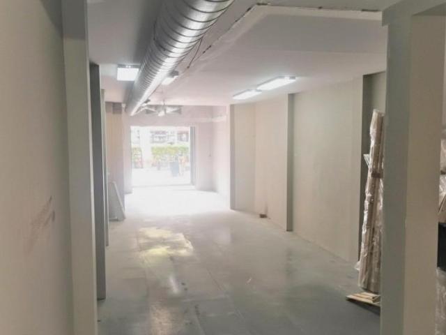 Local Comercial en alquiler en Eixample, Barcelonès