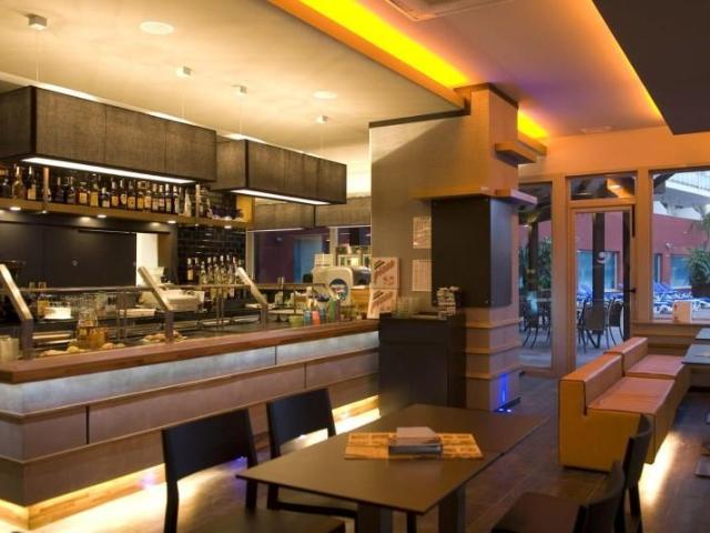 Local Comercial en alquiler en Benalmádena, Benalmádena Costa