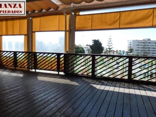 Local Comercial en alquiler en La Perla-Torremuelle, Benalmádena