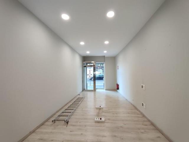 Local Comercial en alquiler en Bilbao, Abando