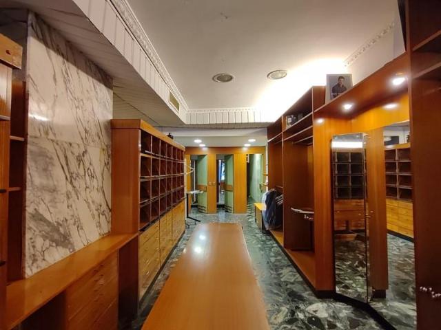 Local Comercial en alquiler en Abando, Bilbao