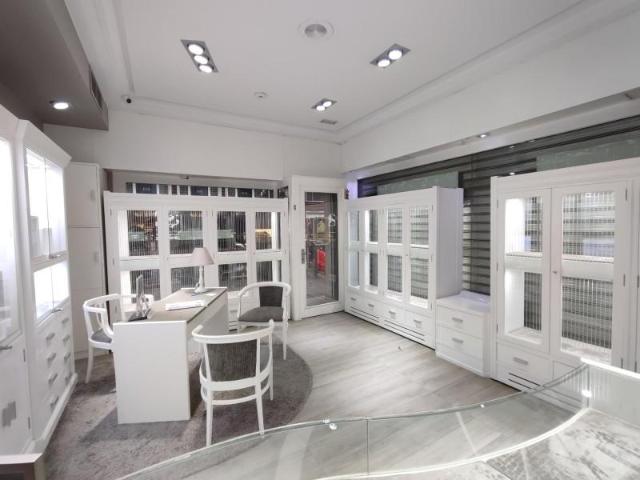 Local Comercial en alquiler en Abando, Bilbao