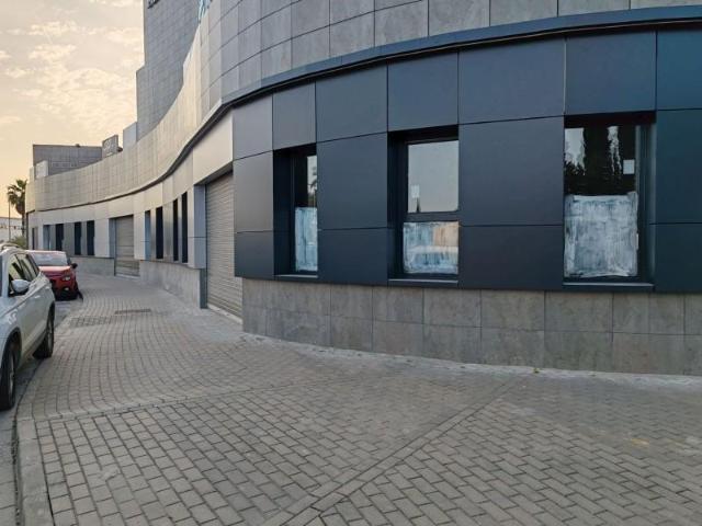 Local Comercial en alquiler en Bormujos