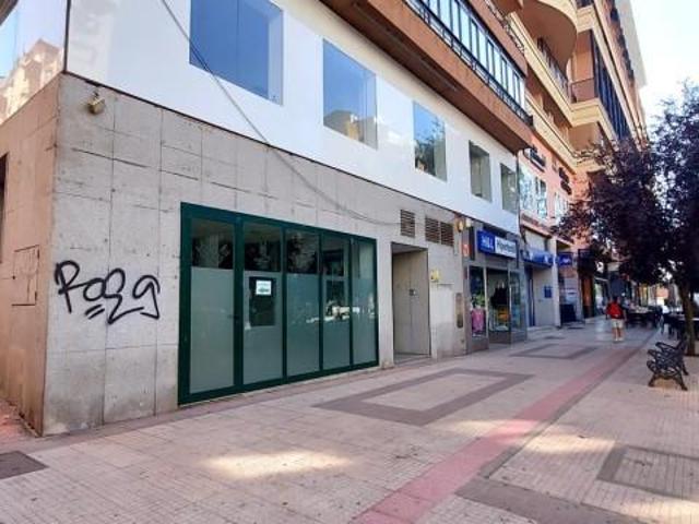 Local Comercial en alquiler en Cáceres, Virgen de Guadalupe