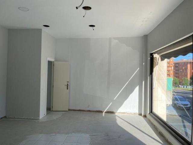Local Comercial en alquiler en Cáceres, Cánovas