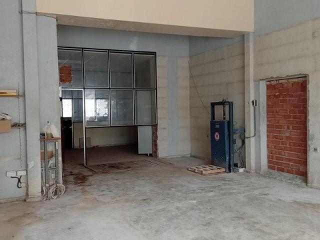 Local Comercial en alquiler en Cádiz, San Severiano