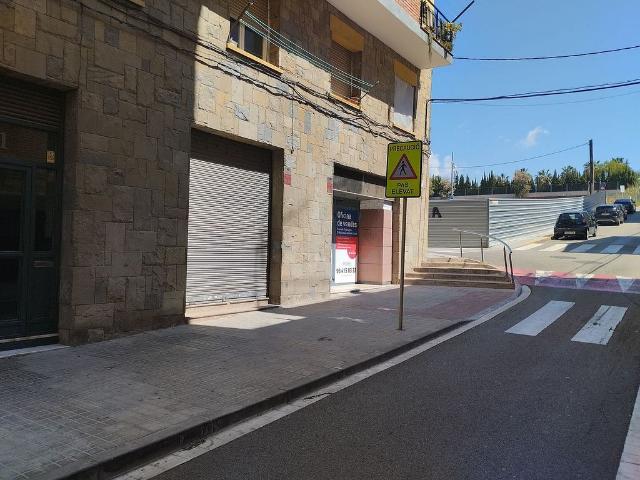 Local Comercial en alquiler en Cornellà De Llobregat, la Fontsanta