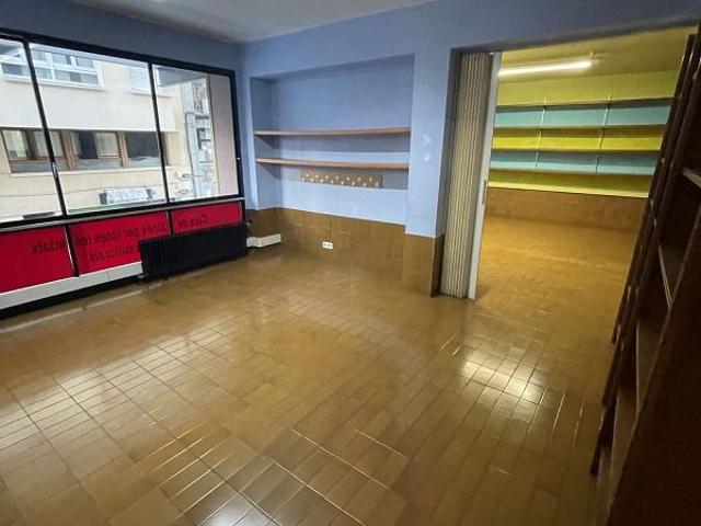 Local Comercial en alquiler en Eixample, Gironès