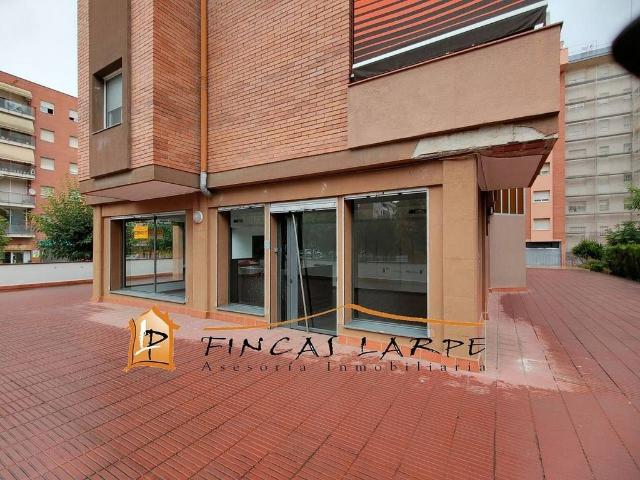 Local Comercial en alquiler en Martorell, Pou del Merlí