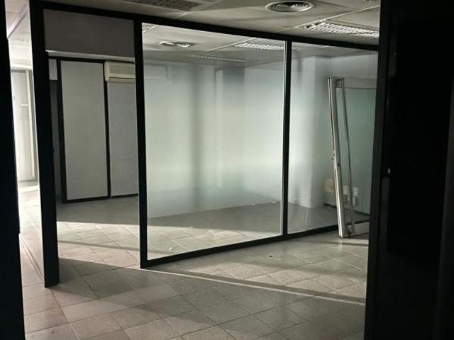 Local Comercial en alquiler en Nou Barris, Barcelonès