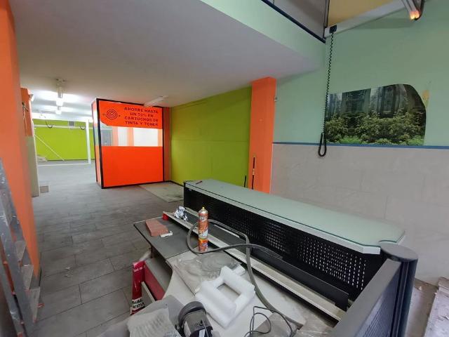 Local Comercial en alquiler en Districte 5, Barcelonès