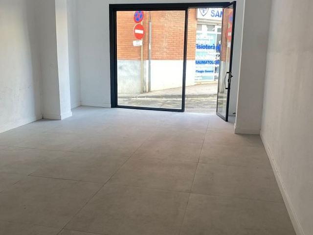 Local Comercial en alquiler en Centre, Baix Llobregat