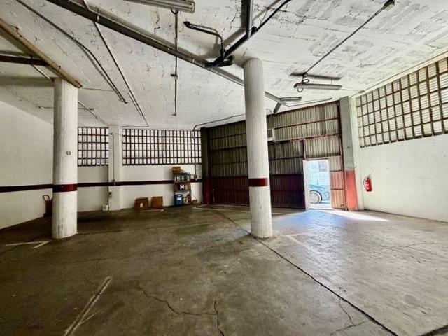 Nave en alquiler en Districte III, Barcelonès