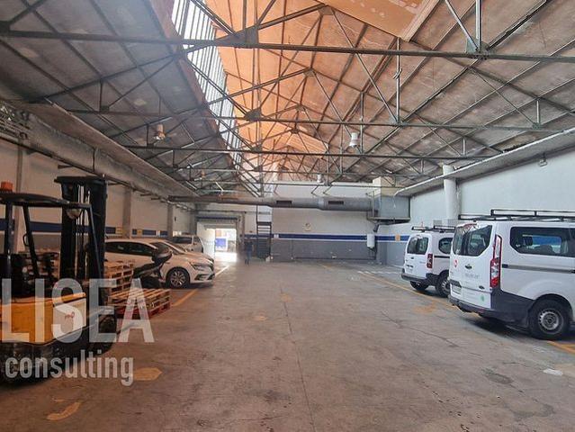 Local Comercial en alquiler en Sabadell, la Serra d'en Camaró