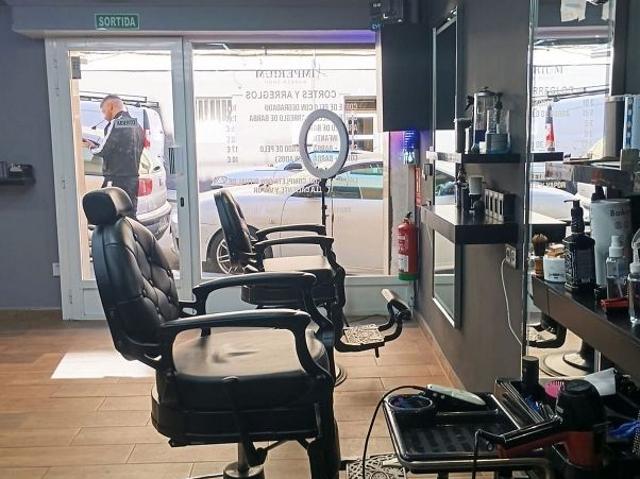 Local Comercial en alquiler en Districte 2, Barcelonès