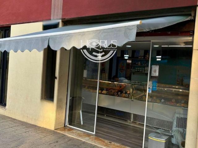Local Comercial en alquiler en Nou Barris, Barcelonès