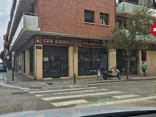 Local Comercial en alquiler en Districte 1, Barcelonès