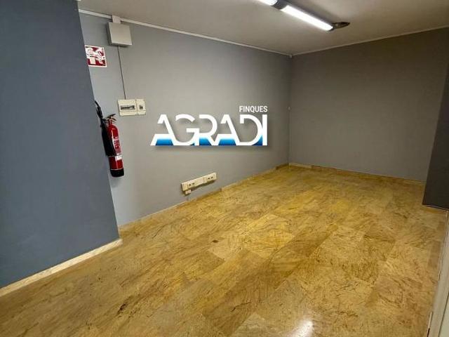 Local Comercial en alquiler en la Font Verda, Granollers