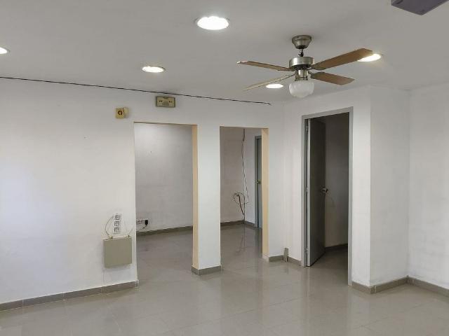 Local Comercial en alquiler en Cornellà De Llobregat, la Gavarra Local Comercial en alquiler en Cornellà De Llobregat, la Gavarra