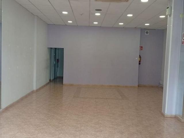 Local Comercial en alquiler en Districte 2, Barcelonès