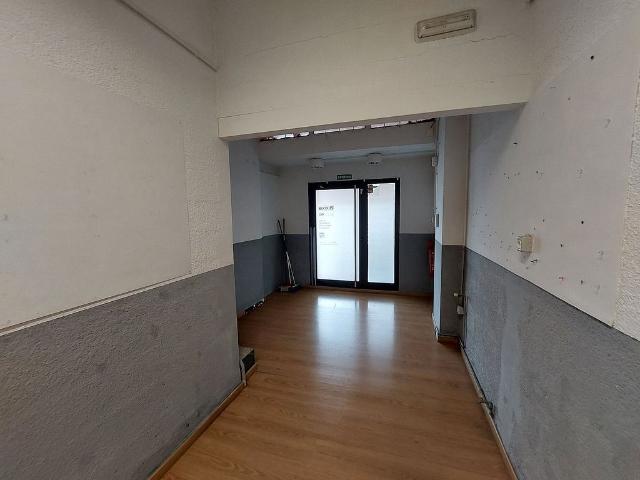Local Comercial en alquiler en Nou Barris, Barcelonès