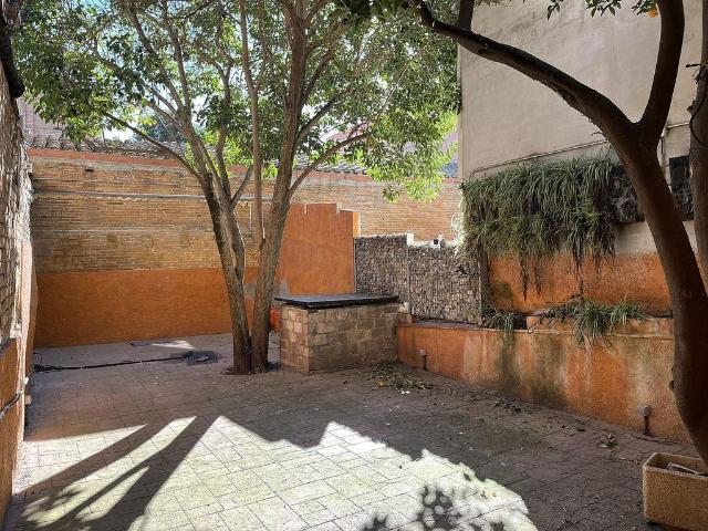 Local Comercial en alquiler en Esparreguera, Barcelona