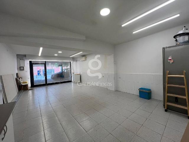 Local Comercial en alquiler en Cornellà De Llobregat, la Gavarra