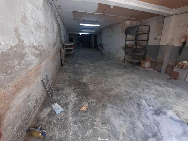 Local Comercial en alquiler en Centre, Baix Llobregat