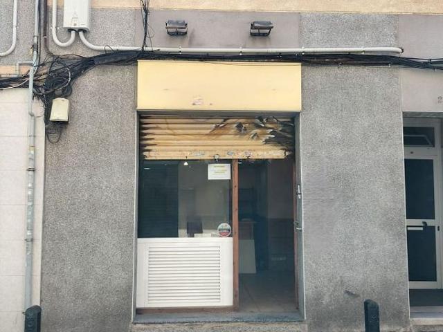 Local Comercial en alquiler en Cornellà De Llobregat, Riera
