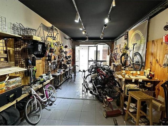 Local Comercial en alquiler en Districte 1, Barcelonès