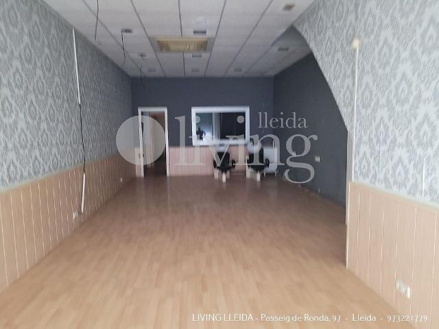 Local Comercial en alquiler en Tàrrega, Lleida