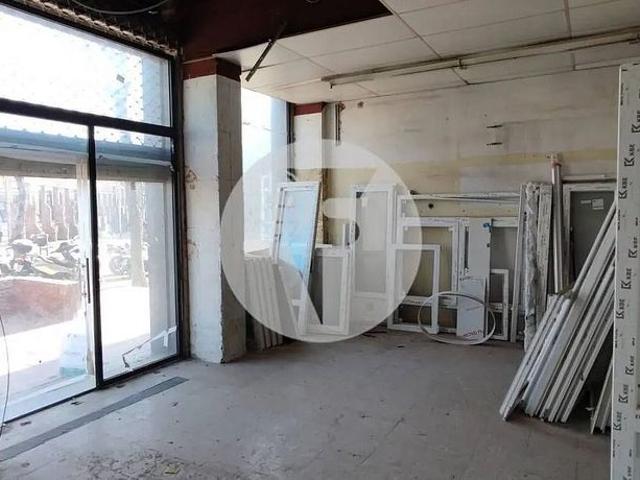 Local Comercial en alquiler en Barcelona, la Sagrera