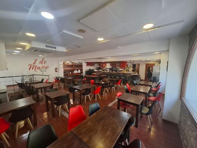 Local Comercial en alquiler en Centre, Baix Llobregat