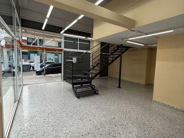 Local Comercial en alquiler en Zona Esportiva, Vallès Occidental