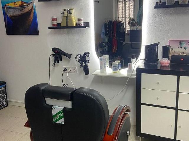 Local Comercial en alquiler en Sant Adrià De Besòs, Barcelona