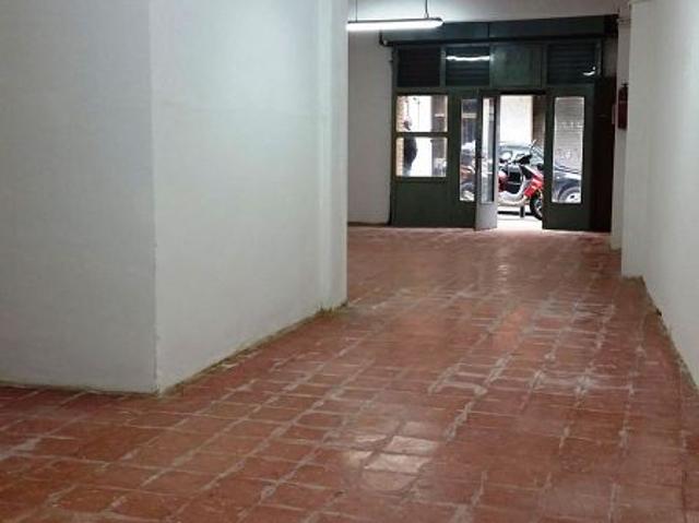 Local Comercial en alquiler en Nou Barris, Barcelonès