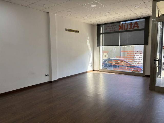Local Comercial en alquiler en Osona, Catalunya