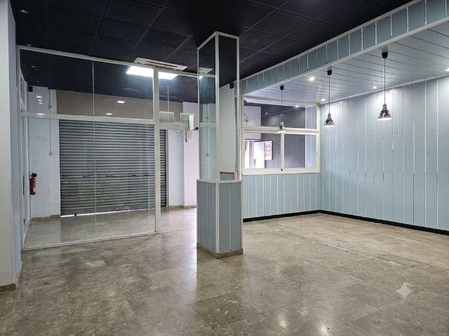 Local Comercial en alquiler en la Plana, Baix Llobregat