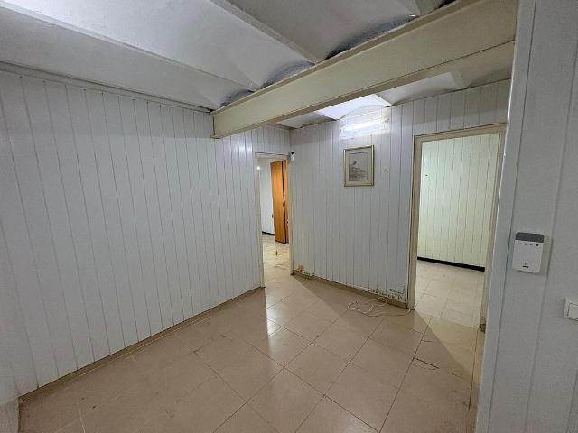 Local Comercial en alquiler en Districte II, Barcelonès