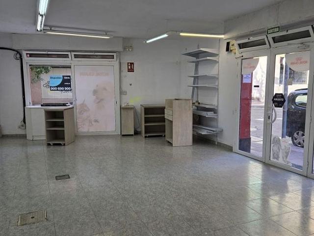 Local Comercial en alquiler en Nou Barris, Barcelonès