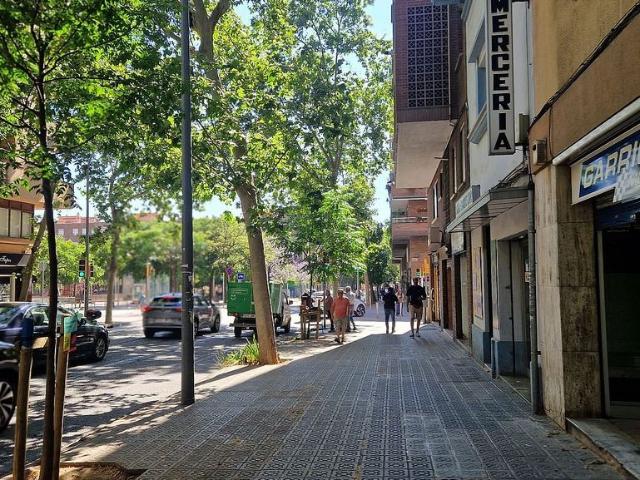 Local Comercial en alquiler en Nou Barris, Barcelonès