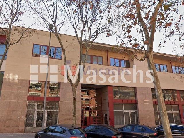 Local Comercial en alquiler en Cornellà De Llobregat