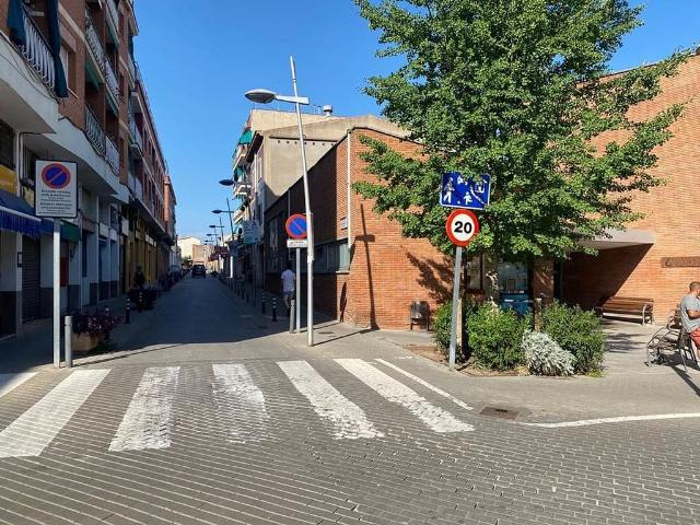 Local Comercial en alquiler en Montmeló, Barcelona