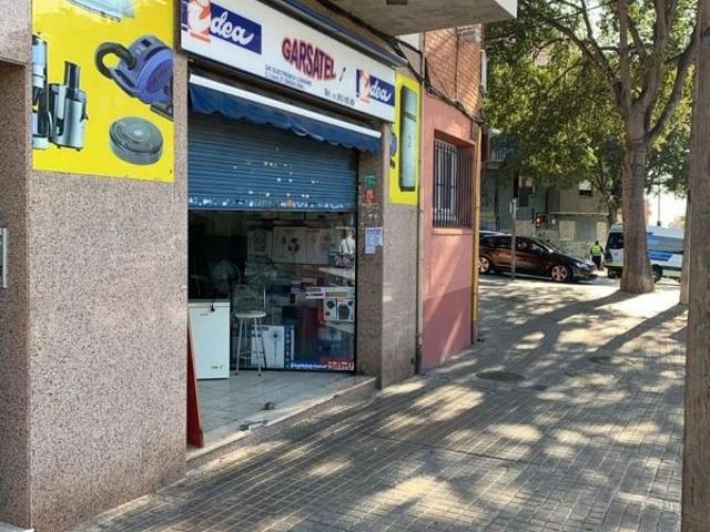 Local Comercial en alquiler en Fondo, Santa Coloma De Gramenet