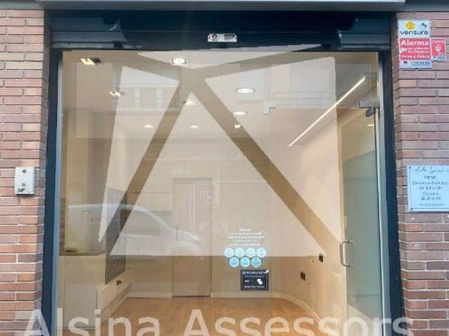 Local Comercial en alquiler en Eixample, Gironès