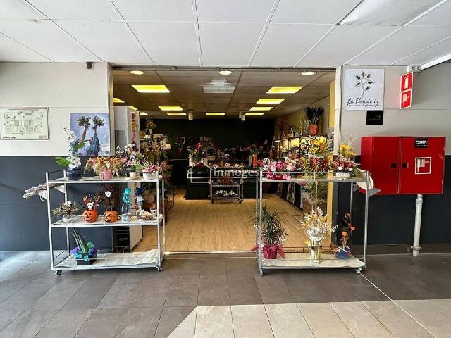 Local Comercial en alquiler en Sant Ponç, Girona