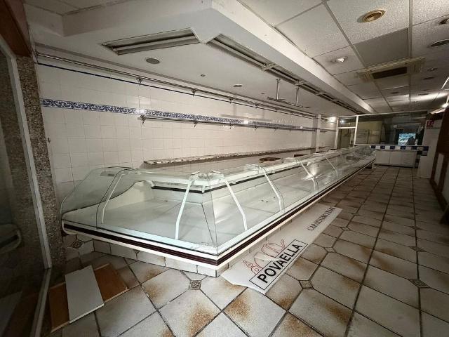 Local Comercial en alquiler en Progrés, Badalona